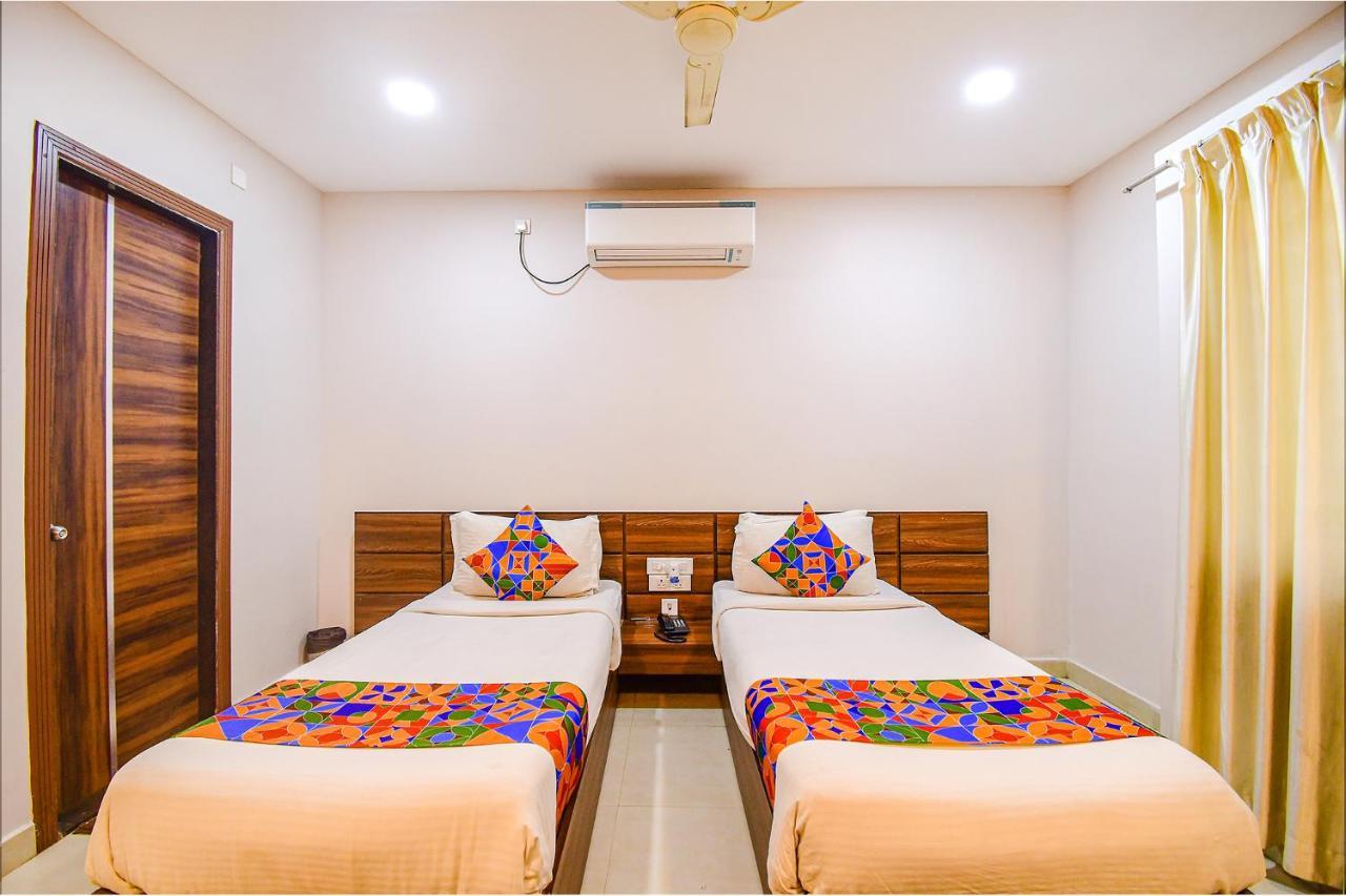 Fabhotel Royal Crystal Bhubaneswar Exterior foto